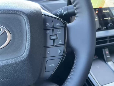 Foto van Toyota C-HR+