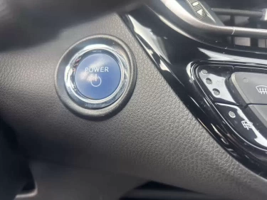 Foto van Toyota C-HR