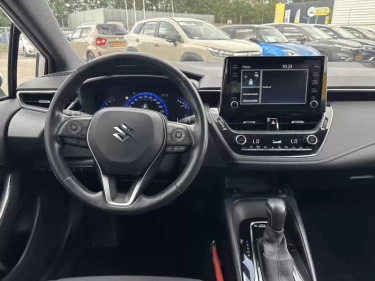 Foto van Suzuki Swace