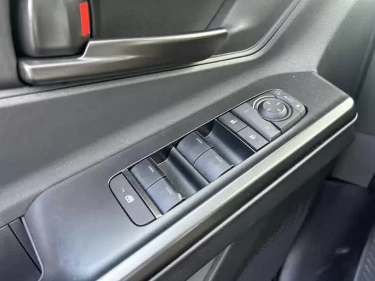 Foto van Toyota C-HR+