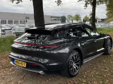 Foto van Porsche Taycan