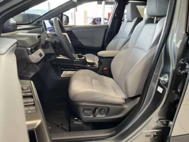 Foto van Toyota C-HR+