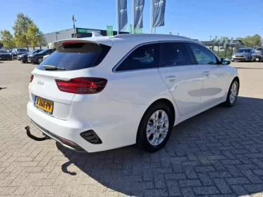 Foto van Kia Ceed Sportswagon