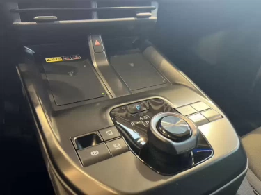 Foto van Toyota C-HR+