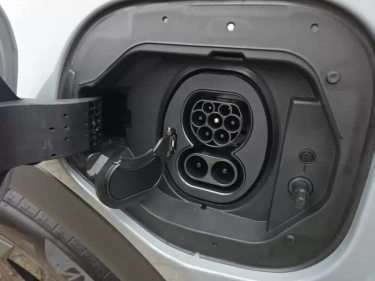 Foto van Toyota C-HR+