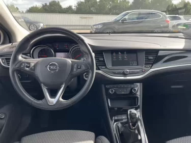 Foto van Opel Astra Sports Tourer