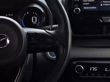 Foto van Mazda 2 Hybrid
