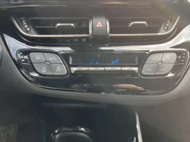 Foto van Toyota C-HR