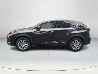 Foto van Lexus NX