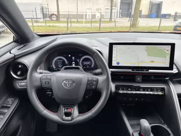 Foto van Toyota C-HR