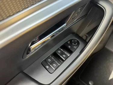 Foto van Mazda CX-60