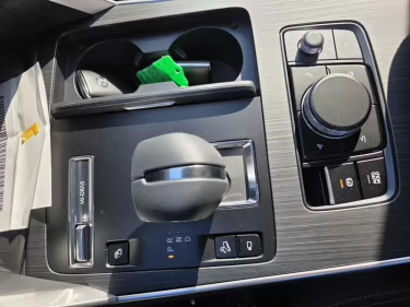 Foto van Mazda CX-60