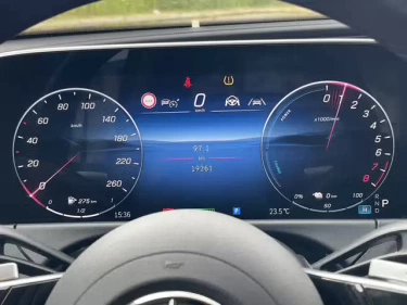 Foto van Mercedes-Benz E-Klasse