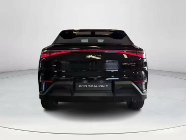 Foto van BYD SEALION 7