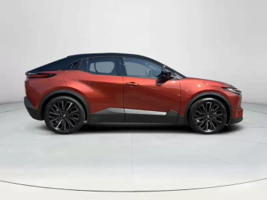 Foto van Toyota C-HR+
