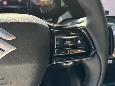 Foto van Suzuki e VITARA