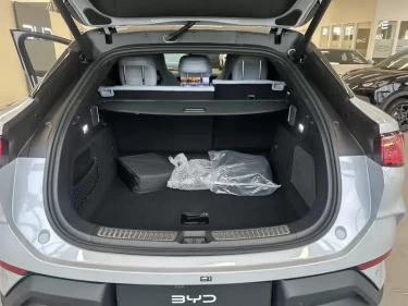 Foto van BYD SEALION 7