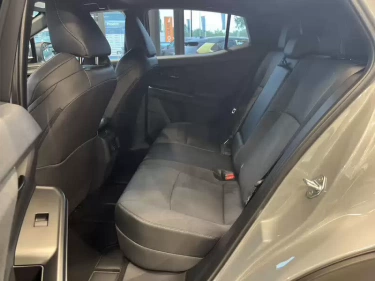 Foto van Toyota C-HR+