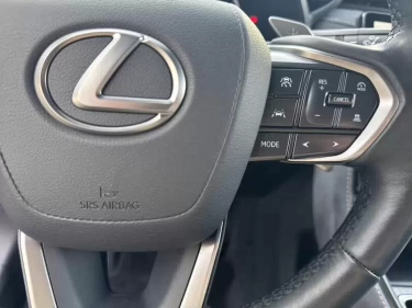 Foto van Lexus LBX