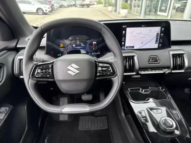 Foto van Suzuki e VITARA