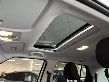 Foto van Hyundai INSTER