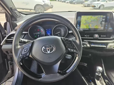 Foto van Toyota C-HR