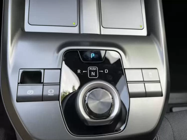 Foto van Toyota C-HR+