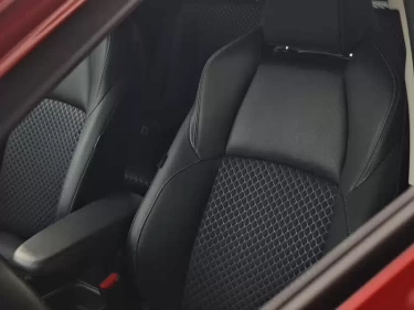 Foto van Mazda 2 Hybrid