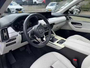 Foto van Mazda CX-60