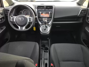 Foto van Toyota Verso-S