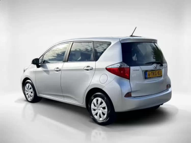 Foto van Toyota Verso-S