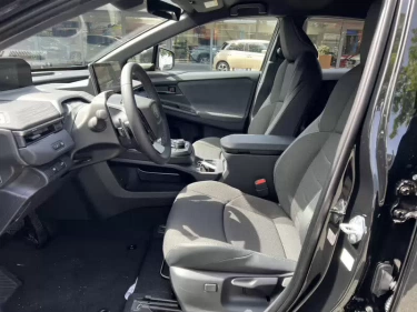 Foto van Toyota C-HR+