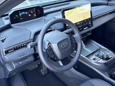 Foto van Toyota C-HR+