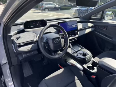 Foto van Toyota C-HR+