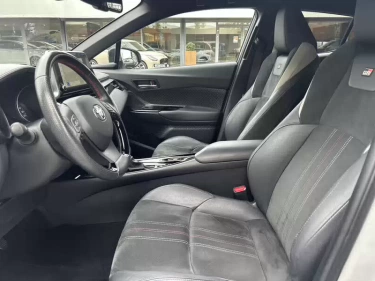 Foto van Toyota C-HR