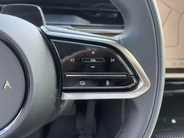 Foto van Mazda CX-6e
