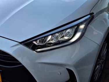 Foto van Mazda 2 Hybrid