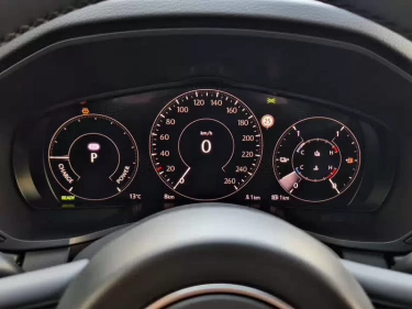 Foto van Mazda CX-60