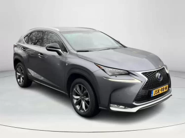 Foto van Lexus NX