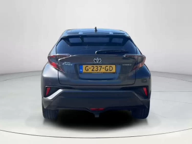 Foto van Toyota C-HR