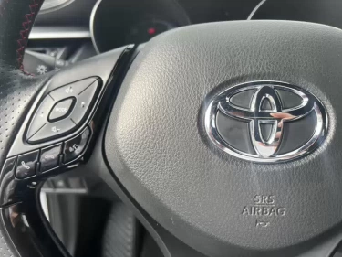 Foto van Toyota C-HR