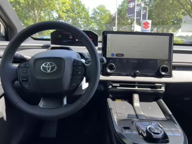 Foto van Toyota C-HR+