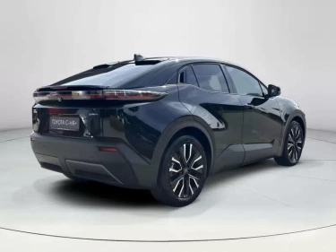 Foto van Toyota C-HR+