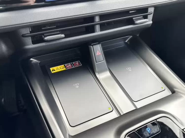 Foto van Toyota C-HR+