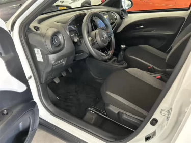 Foto van Toyota Aygo X