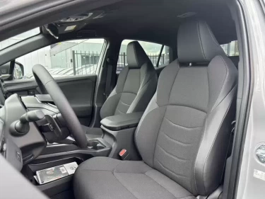 Foto van Toyota C-HR+