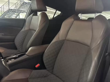 Foto van Toyota C-HR