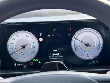 Foto van Hyundai INSTER