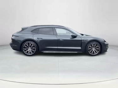 Foto van Porsche Taycan
