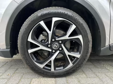 Foto van Toyota C-HR